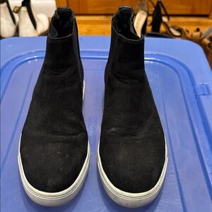 Vince Black suede shoes